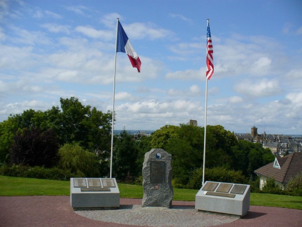 Bataille vire monument1